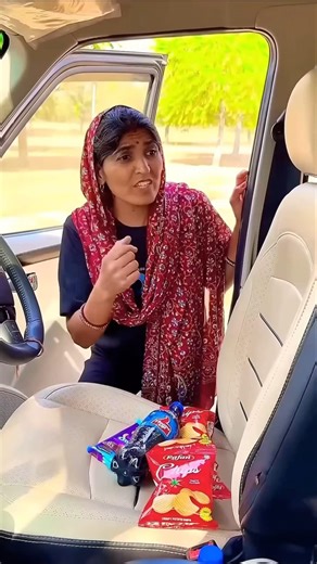 Rudra ki tarah Naysha ne bhi sab 🍟🍿🥨 kha liya 😂🤣🥰 #shorts