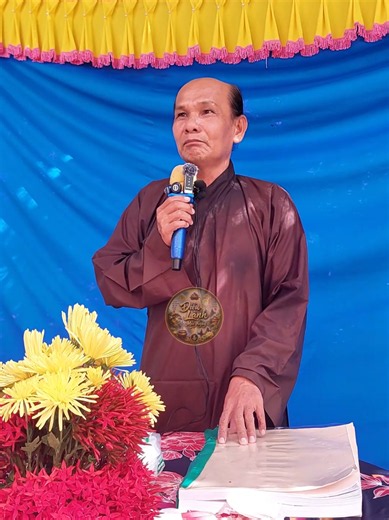 Lòng tham con người: từ xe đạp đến xe hơi rồi xe lăn