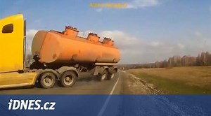 VIDEO: Podruhé narozeni. Neuvěřitelné nehody na ruských silnicích - iDNES.cz