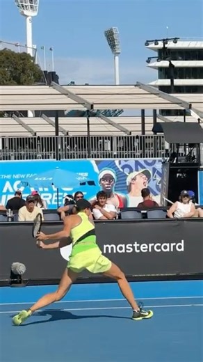 One Handed Backhand Drive and Net Rushing Footwork - Lilli Tagger #slowmotion #onehandedbackhand