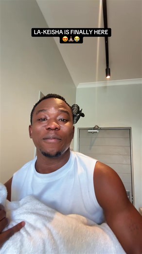 THE PINK JET HAVE LANDED 🥹