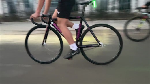 Skid Techniques on Fixed Gear Bikes