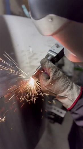 Потрібне лазерне зварювання — пишіть нам:info@metalworkshop.org+380 (66) 752 64 00 — Тарас