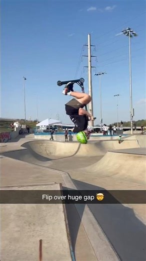 Insane backflip on scooter 😳🔥 #scooter #backflip #shorts