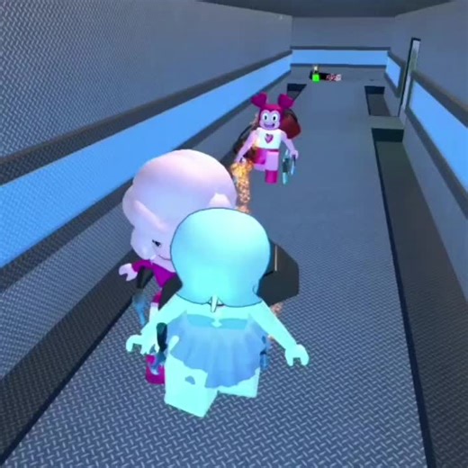 Steven Universe Cosplay Highlights with Spinel and Diamonds