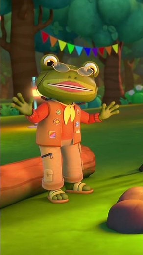 Gecko Catches the Ghost! 🎃 #geckosgarage #shorts #cartoonsforkids #halloween