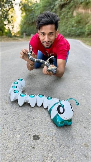 Cobra snake and Rc Crawling Caterpillar Unboxing 😱