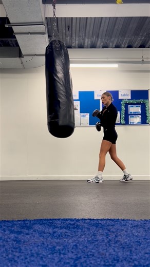 Shannon Courtenay on Instagram: "💥💥💥 #fyp #instagood #trending #explore #instagram"