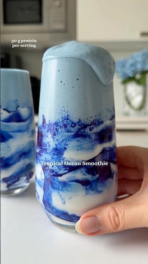 Tropical Ocean Smoothie🌊🏝️ Recipe in the description #smoothierecipes #highprotein #easyrecipe