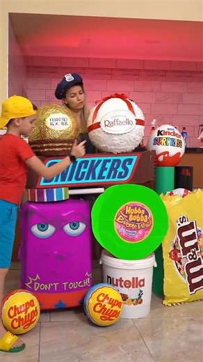 24K views · 187 reactions | Best Video of September 2024 with Color Change in Chinese Candies #KidsFun #FamilyTime #KidsActivities #CreativeKids #PlayfulMoments #EducationalFun #FamilyFun #KidsCrafts #HappyKids #LearningThroughPlay | Genevieve's Playhouse - Learning Videos for Kids | Facebook