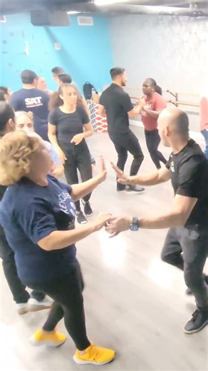 Sombrero - Salsa Kings Homestead Class 12/4/25 💃🕺👑🎵😊👍 Salsa Casino / Rueda de Casino