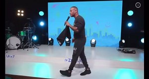 Get ready to live the life that God has called you to live!! If you want to live free, you’ve got to take the time to CREATE your own happiness. Don’t allow ANYTHING to take you out of it. Watch the full sermon @zoechurchla YouTube channel 🔗 https://youtu.be/7zH3W2GkOKc #Sabbath | DeVon Franklin