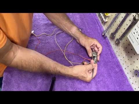 Wiring on a Nishijin pachinko without the buss bar.