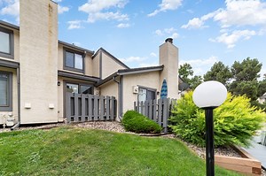 Charming townhome  available in Colorado Springs! 4877 Bluestem...
