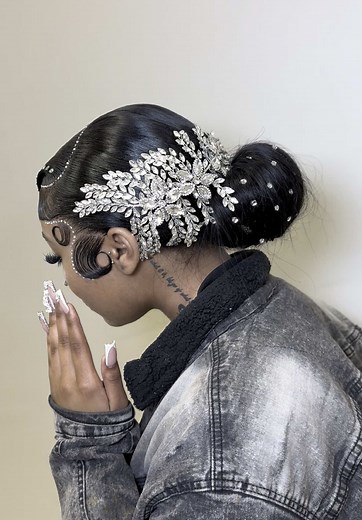 Navigating Prom Season: Styles and Emotions