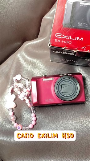 Máy Ảnh Casio Exilim H30: Chỉnh Makeup Mịn Da