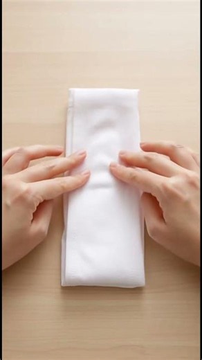 Folding underwear using the KonMari vertical method #Shorts