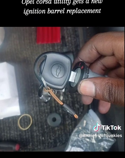Moneyshift Junkies Locksmith on TikTok