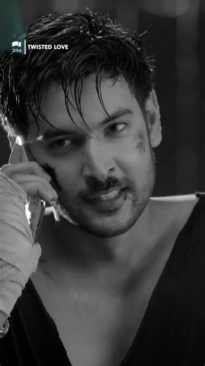 Her Smile Holds a Warning| Twisted Love #beyhadh| 5A3