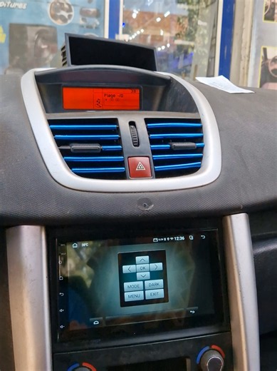 CarPlay Peugeot 207: How to Use Apple CarPlay in a 207