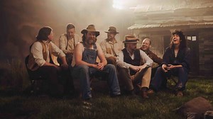 Tyler Childers announces "Mule Pull '24 Tour" is coming to the Gorge next summer