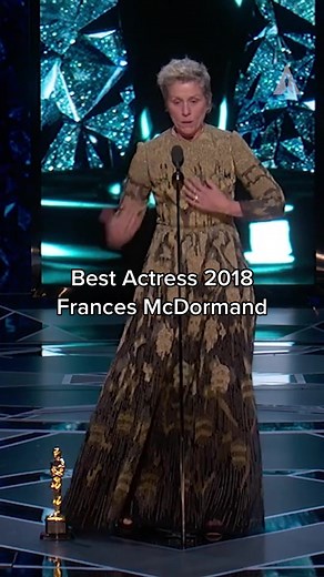 In 2018, Frances McDormand won her second Best Actress Oscar for her outstanding performance in ‘Three Billboards Outside Ebbing, Missouri’ #FrancesMcDormand #ThreeBillboardOutsideEbbingMissouri #Oscars #AcademyAwards