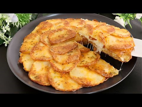 super crispy ! When you have 2 potatoes, make these crispy potato dinner! so delicious and easy!