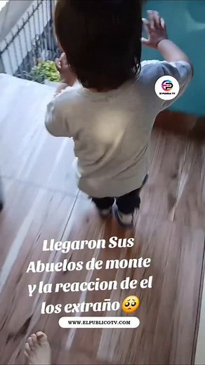 La Ternura que conmueve a la red: el reencuentro de un niño con sus abuelos que llegaron 'del monte' desata una oleada de amor Un video sencillo, cargado de emoción auténtica, se ha convertido en el fenómeno viral del momento, derritiendo el corazón de millones de usuarios en las redes sociales de Fatuu Luna, quién publicó las imágenes. El clip captura el instante en que un niño pequeño se reencuentra con sus abuelos, quienes acaban de regresar a casa después de una temporada en el campo. Las im