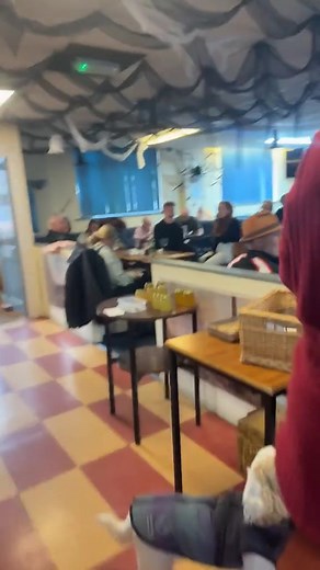 10K views · 12 comments | What a successful Sunday bingo session so far! Carl Lewis is our fabulous bingo caller today. It’s not too late to join in! You can join our last bingo session which begins at around 3pm  | Box Club - Woodville | Facebook