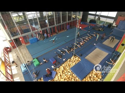 École nationale de cirque Montreal | National Circus School