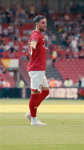 SAM GREENWOOD FREE KICK!