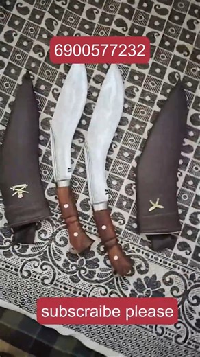“Forging a Legend | Handcrafted Khukuri Made Like a Warrior’s Blade 🔥🗡️”