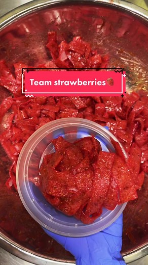 Join Team Strawberries to Win the Battle! 🍓❤️