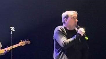 Hari Mata Hari kipti od besa pred koncert: Ekskluzivni snimak s probe, pogledajte šta se desilo (Video)