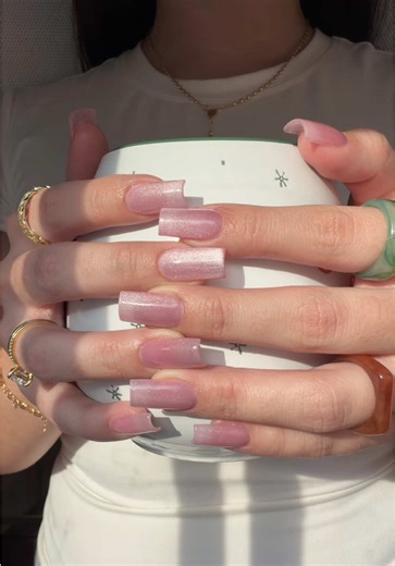 Stunning Cat Eye Nail Art Tutorial