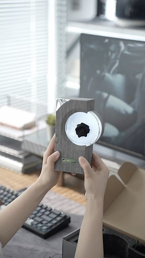 Decmonkey on Instagram: "How intriguing this tiny gadget truly is! #fluid #light #magnetic #creativegifts #homedecor #uniquegifts #visualart #techgadgets #giftideas #interiordesign #tech #gadget #science #fyp #foryou"