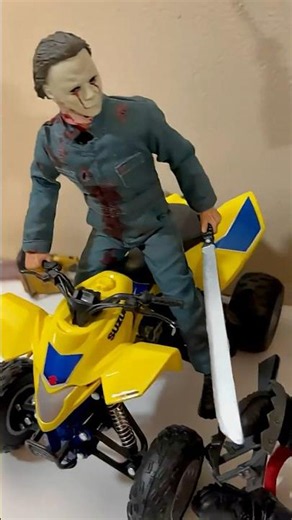 Hellboy has epic battle with an American Werewolf. #hellboy #kessler #werewolf #horror