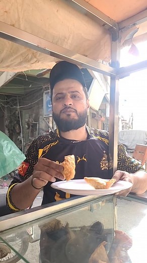 1 py 1 free...... | Zaman gul