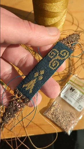 Diy bracelet celtes macramé. Symbole triskell et hermine Bretagne.#bracelet #bretagne #diy #macrame