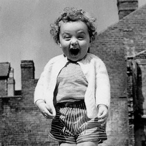 It's true... Here is the smartest way to digitize your home videos, photos and slides. ❤️ | iMemories