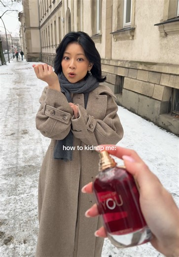 I’d follow a good scent anywhere 🙂‍↕️ @Armani beauty power of you EDP *anzeige #armanimakeup #armanifragrance