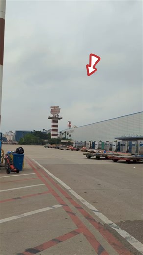 3.3M views · 45K reactions | Radar in Dhaka Airport Vlog #vlog #vlogger #travel #airport #প্রবাসি #probashi | Bangla 1M | Facebook