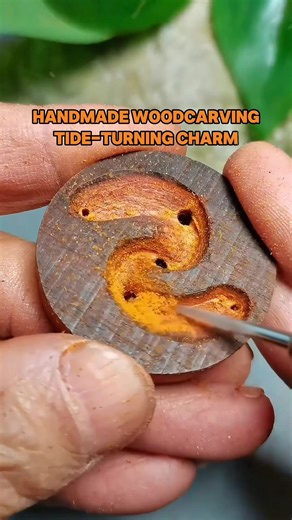 Handmade Woodcarving: Crafting Unique Charm