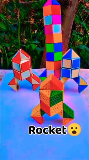 Creative Snake Cube Art Rocket Design Inside!"