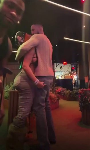 This is the video that caused Klay Thompson to break up with Megan Thee Stallion because she was trying to kiss another man
