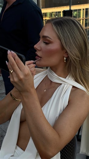 ALEX PROUT | at this point the dining table is deciding on me @castleryau #AtHomeWithCastlery #homedecorideas #homedecortips #homemakeover #ad | Instagram