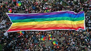 History of the rainbow Pride flag