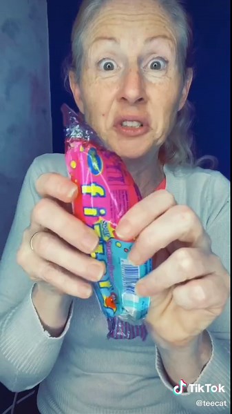 #inverted #fizz #fizzer #fun #fabulous #fantastic #review #australia #tiktoker #lollies #candy #treat #sweets