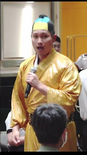「 マツケンサンバⅡ」熟女がガチで踊る 2 指揮：1等陸尉 遠藤 敬 陸上自衛隊第１音楽隊 火曜コンサート けやき広場