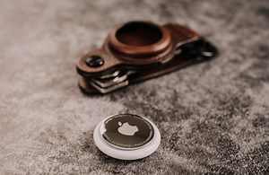 2.1M views · 474 reactions | Lost keys mean lost time ⏰ KeySmart Air with AirTag keeps them slim, secure, and easy to find. Smart carry for everyday life. #KeySmartAir #AirTagEveryday #LifeHack #MinimalistGear | KeySmart | Facebook